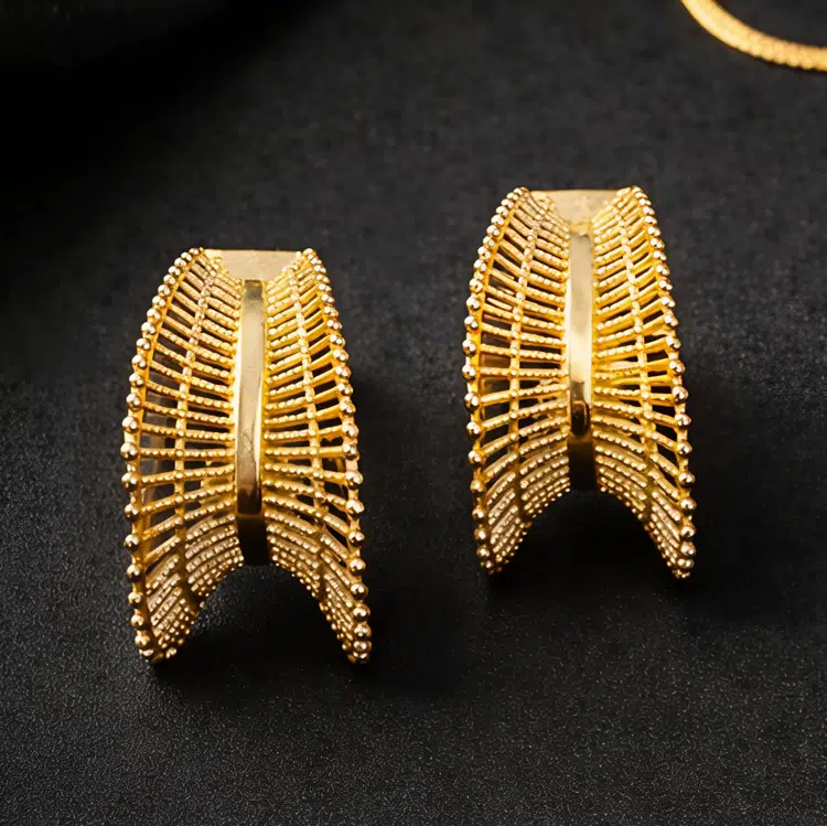 Premium Statement Hopp Earrings - 1